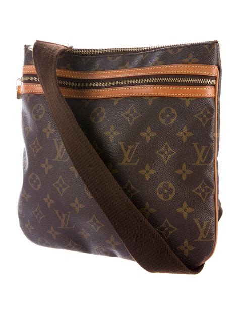 louis vuitton necessaire|louis vuitton monogram pochette.